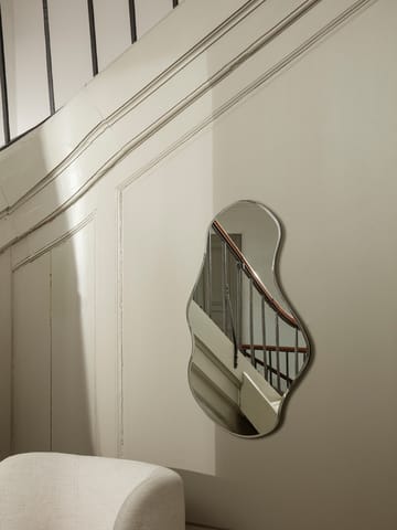 Espejo Pond large - Dark chrome - Ferm Living