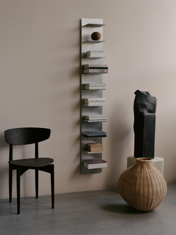 Estante de pared de pino Lager, Aluminium Ferm Living