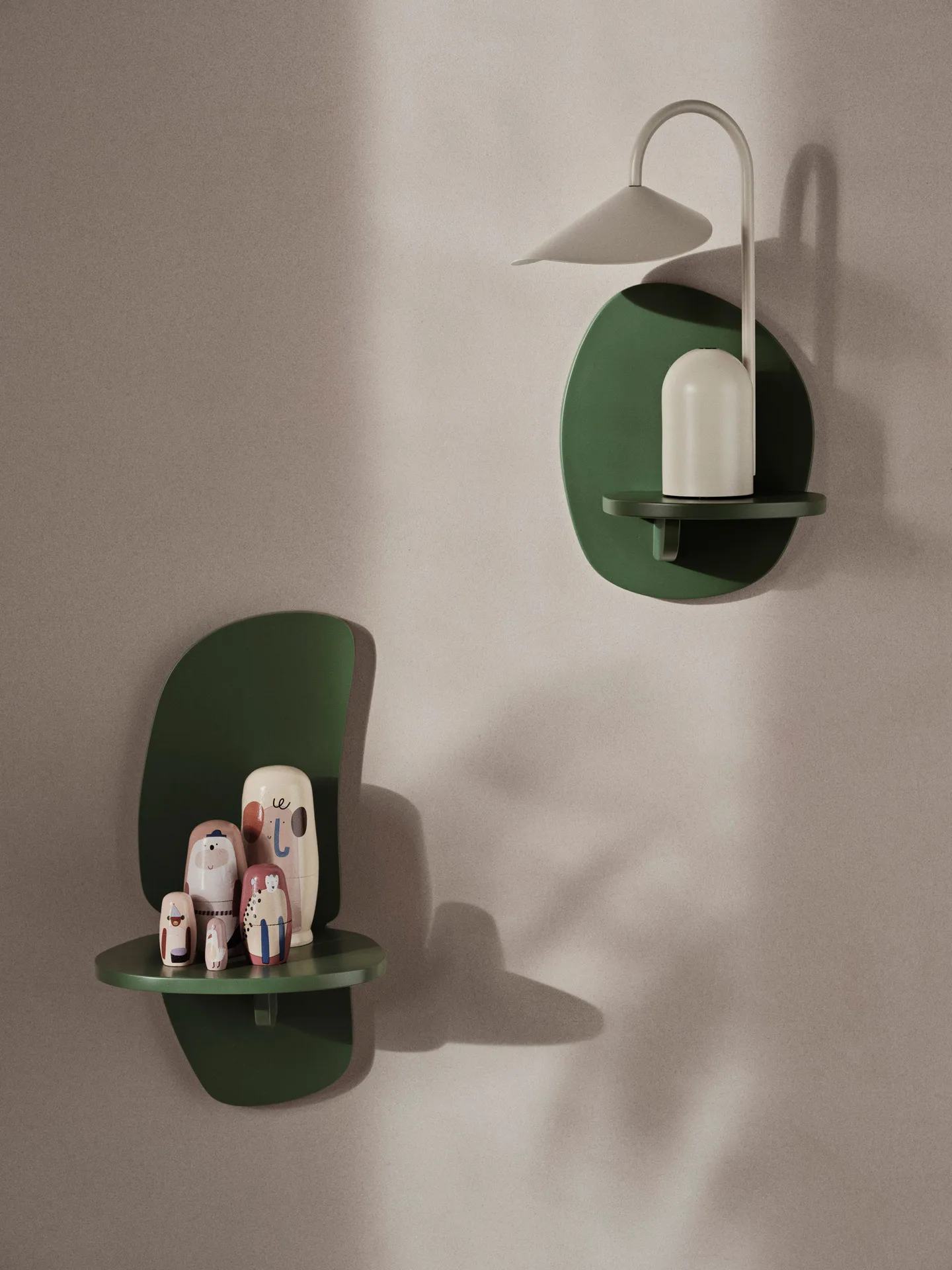Estantería de pared Pilu 25 cm, Verdant Green Ferm Living