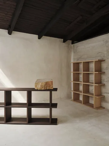 Estantería Kona 3x2 - Dark stained - Ferm Living