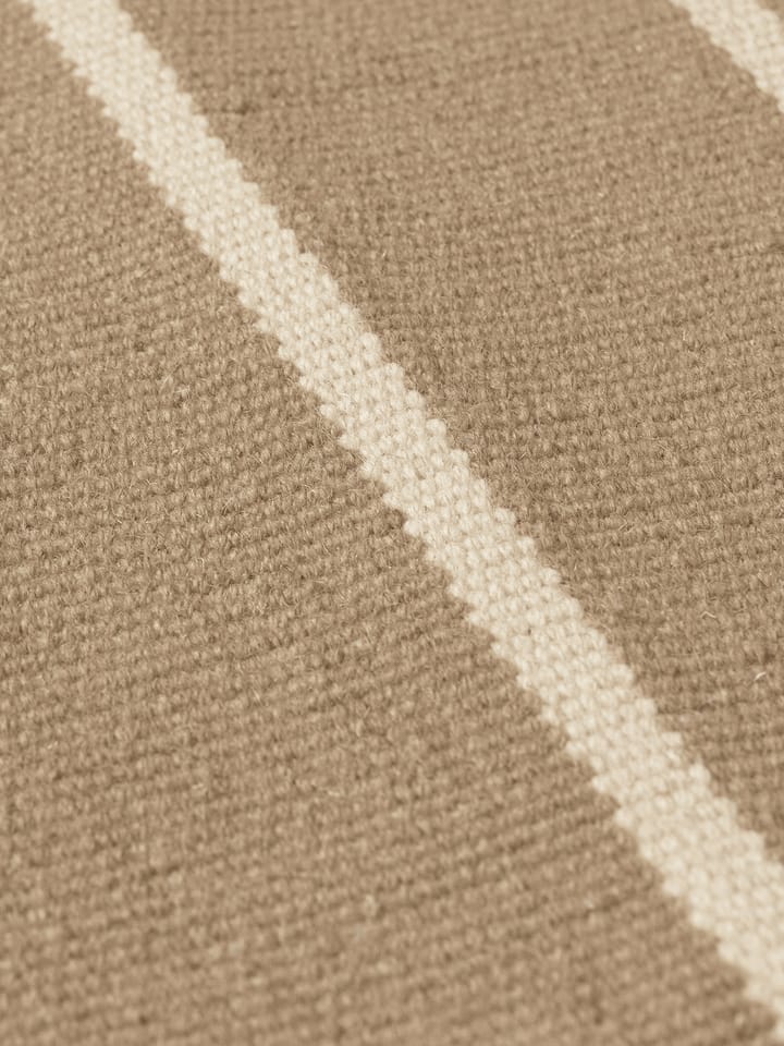 Felpudo Calm kelim, Dark Sand, Off-white, 50x70 cm Ferm Living