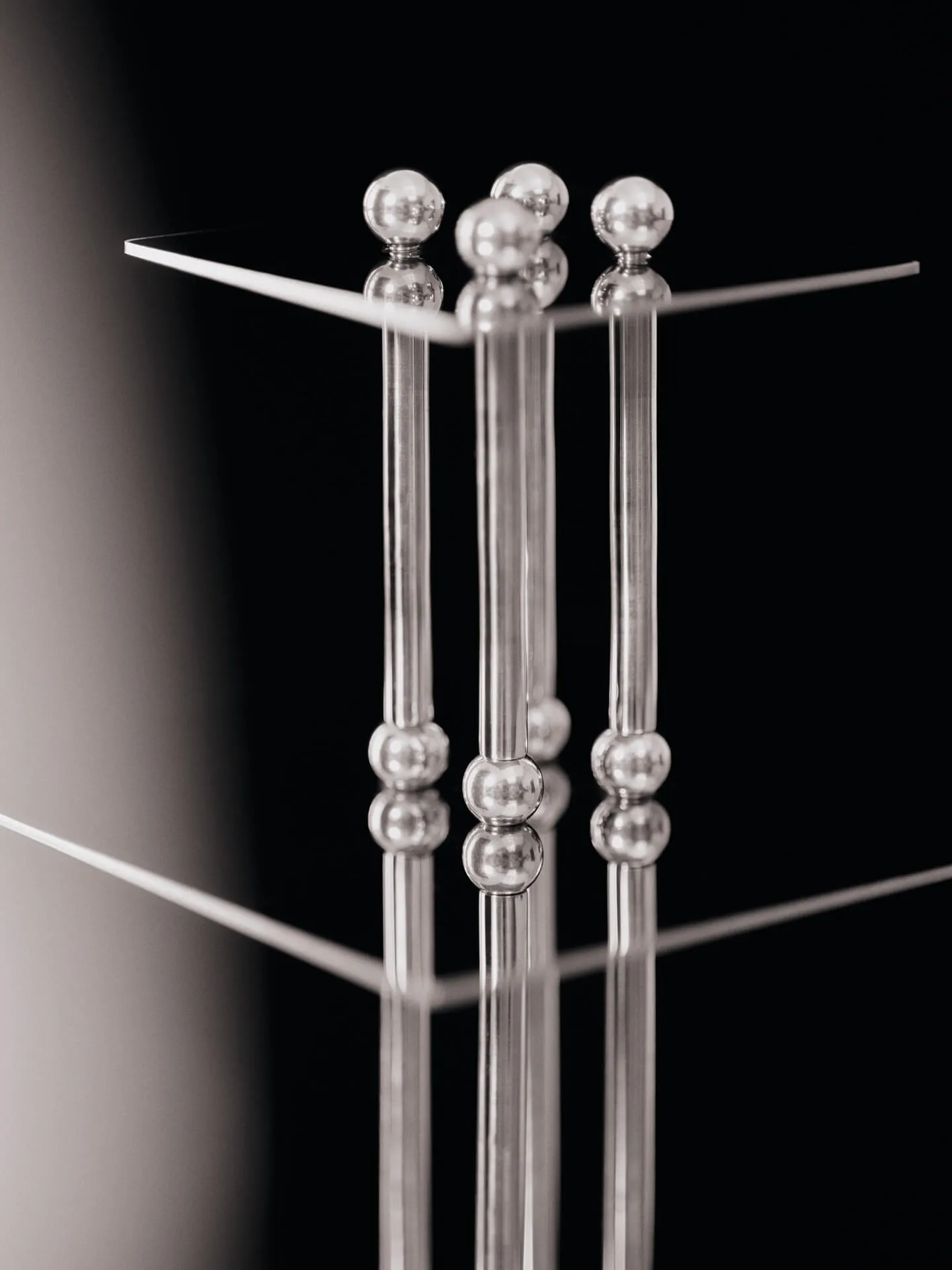 Fuente de varios pisos Orbelle, Mirror polished Ferm Living