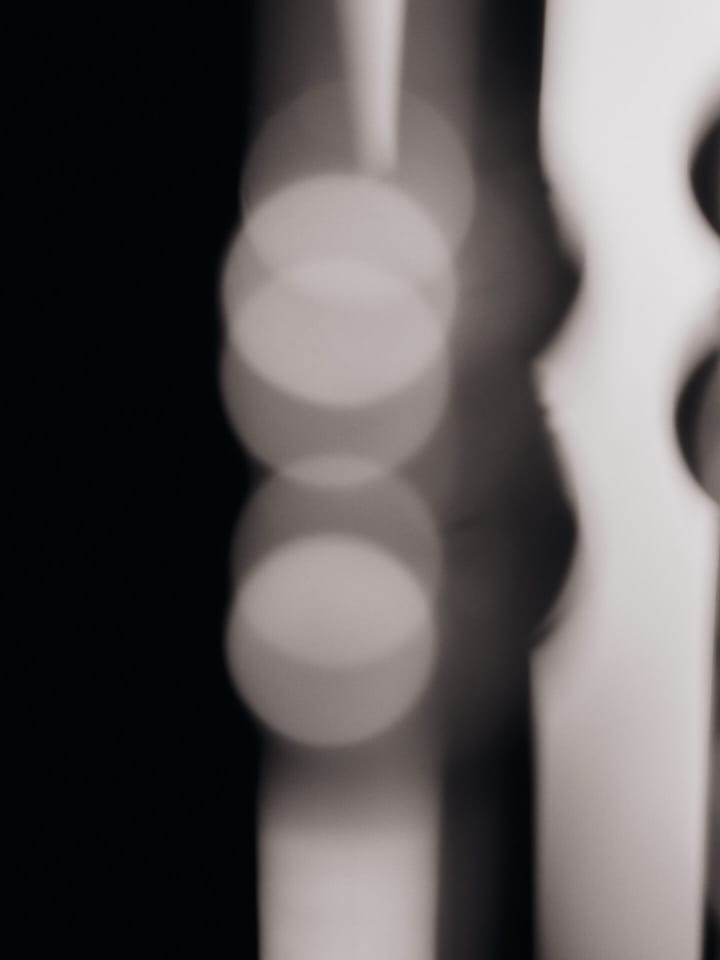 Fuente de varios pisos Orbelle, Mirror polished Ferm Living