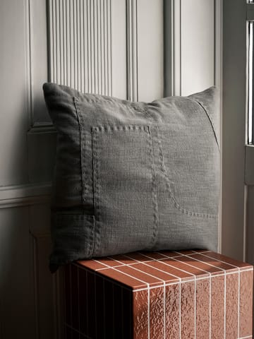 Funda de cojín Darn 50x50 cm - Gris Azulado - Ferm Living