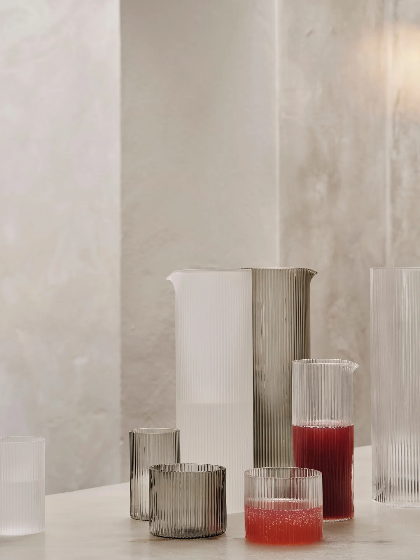 Jarra de leche Ripple 40 cl, Clear Ferm Living