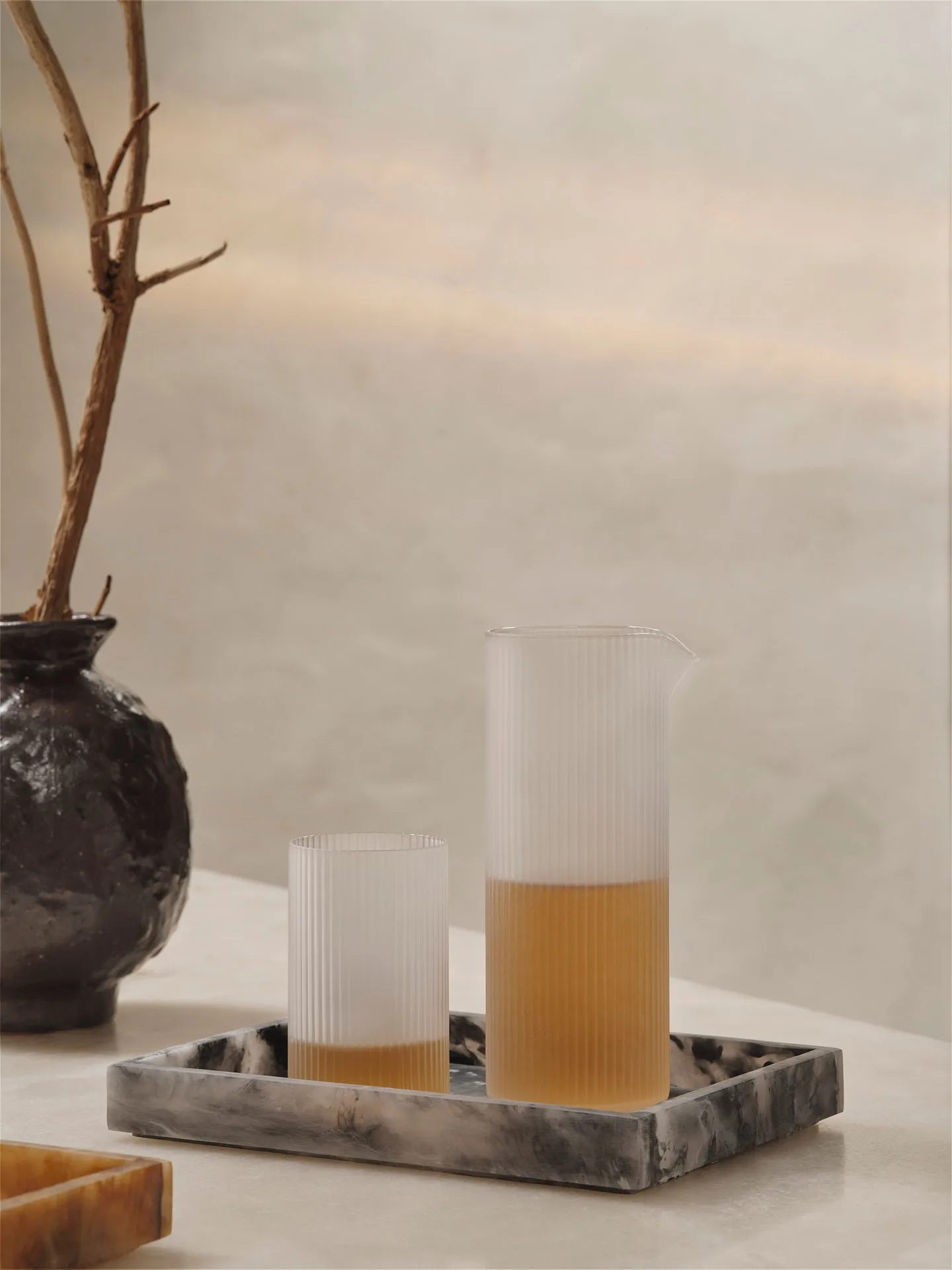 Jarra de leche Ripple 40 cl, Frosted Ferm Living