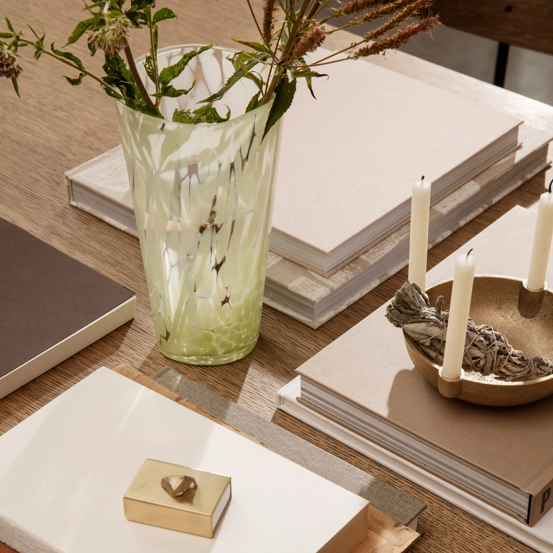 Jarrón Casca 22 cm, Fog green Ferm Living