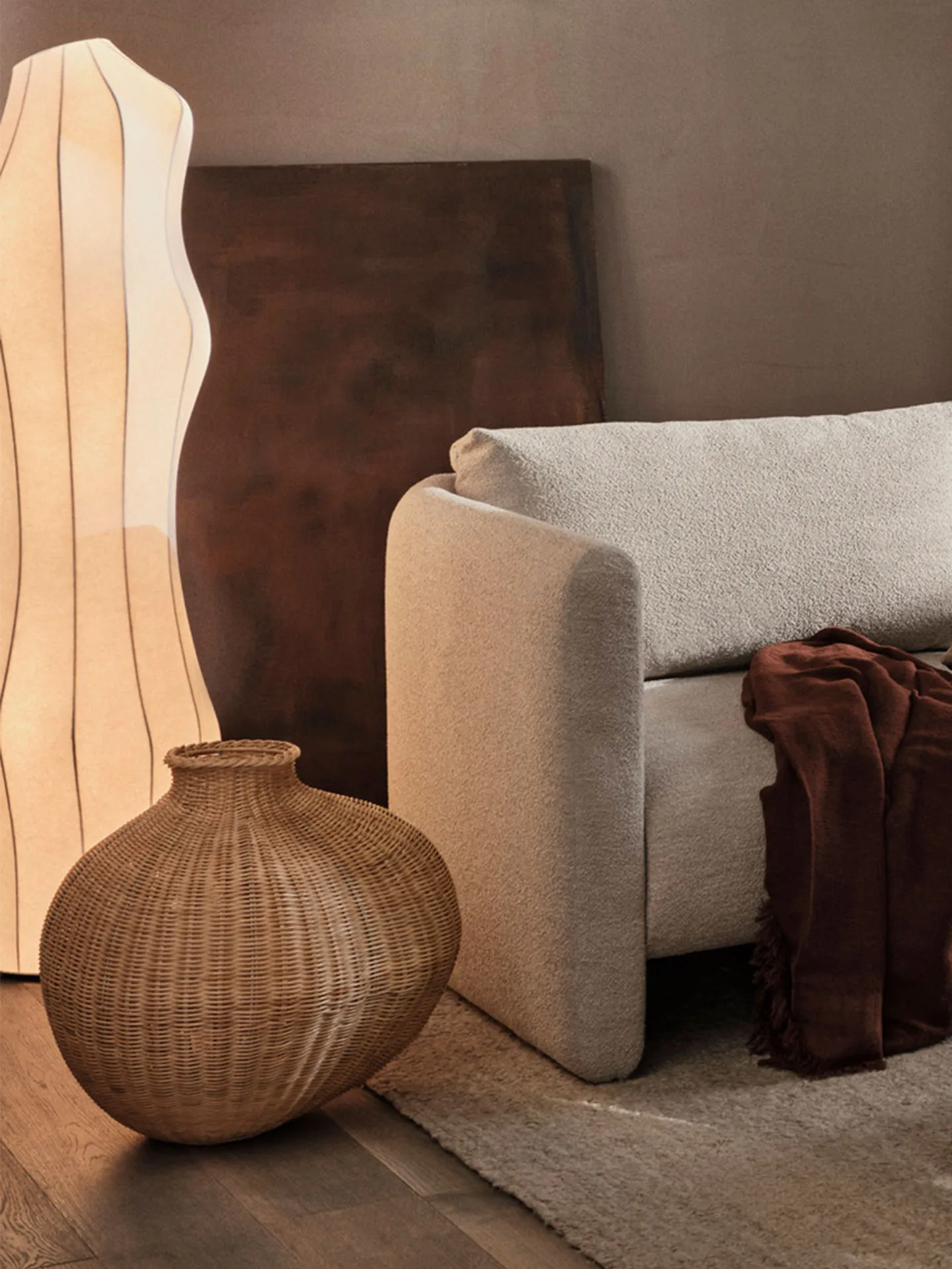 Jarrón de suelo trenzada Bola, Natural Ferm Living