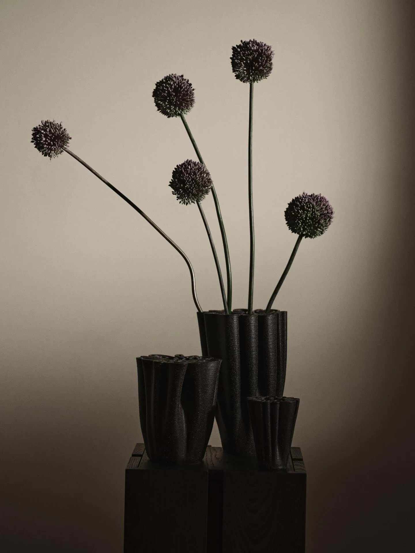 Jarrón Dedali 11 cm, Dark brown Ferm Living