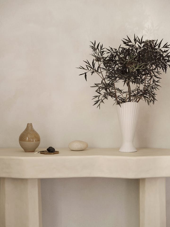 Jarrón Fountain 23 cm, Off white Ferm Living