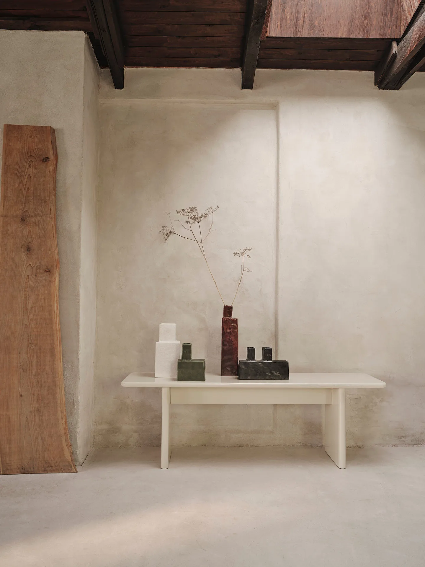 Jarrón Koa H17, Black Ferm Living