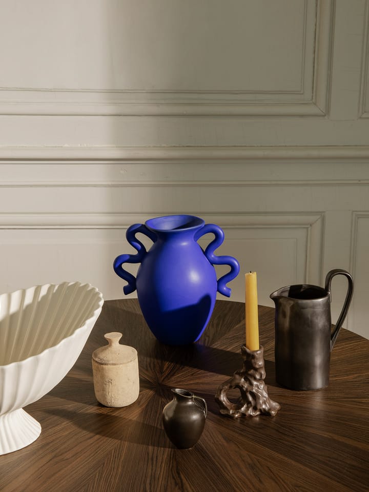 Jarrón Verso 27 cm, Bright Blue Ferm Living