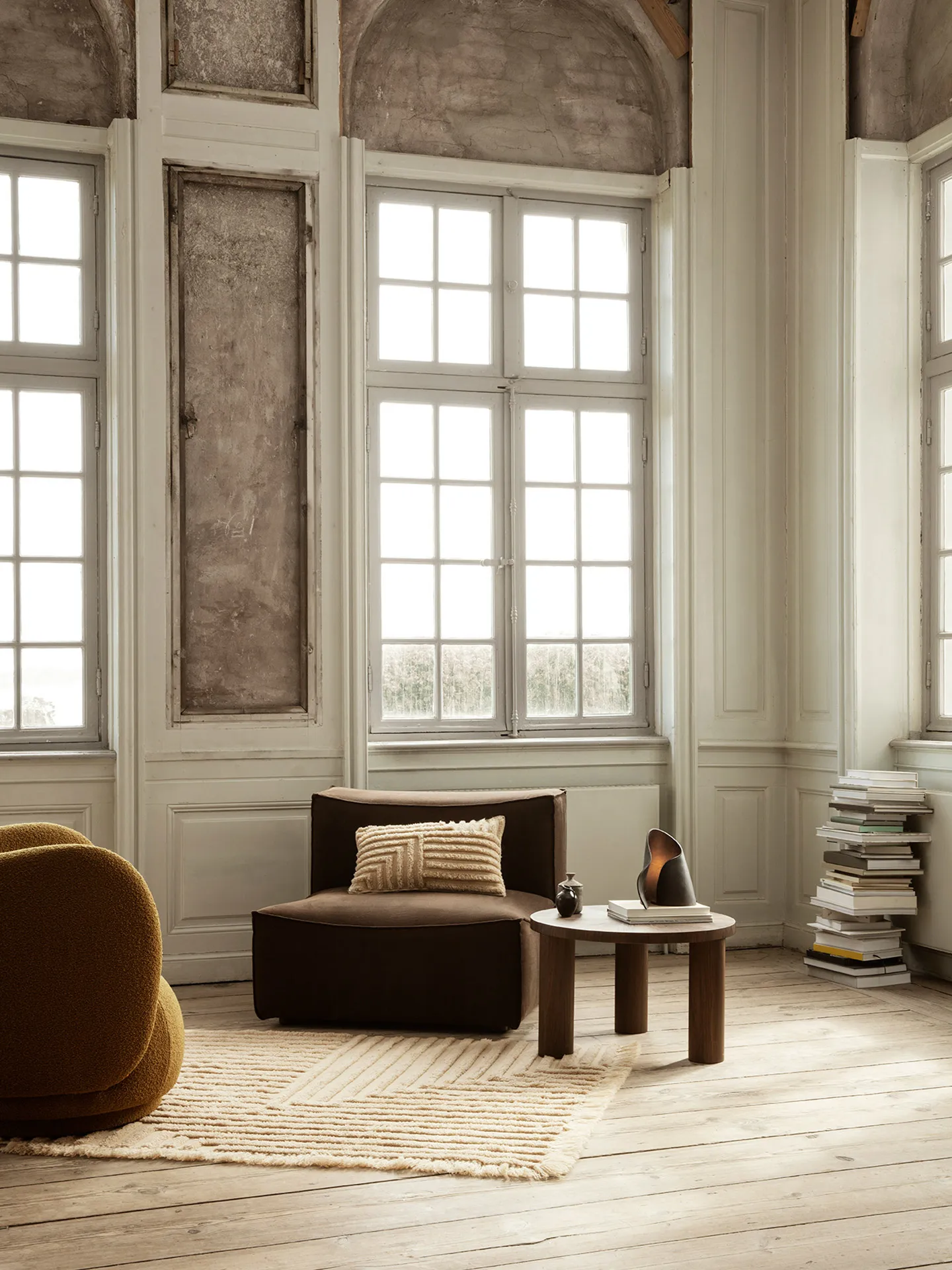 Lámpara de mesa Oyster, Black Ferm Living