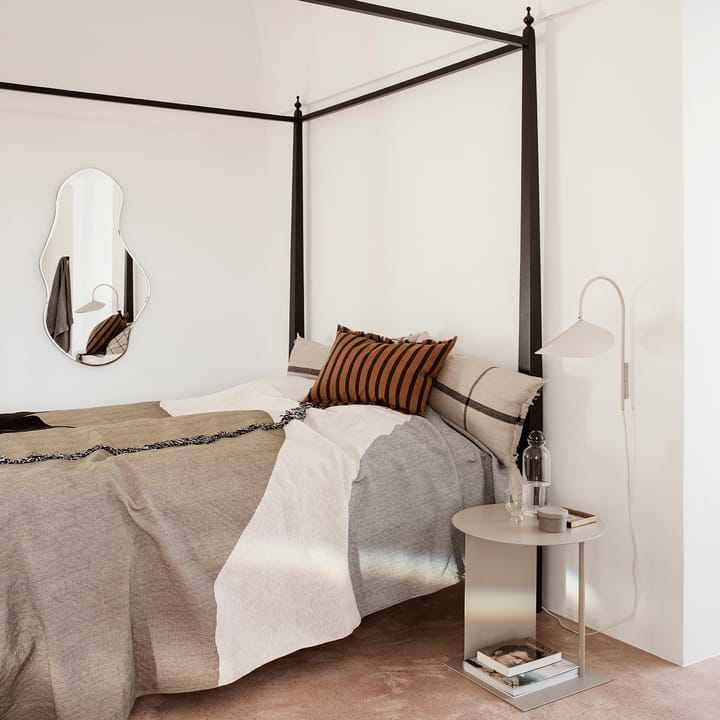 Lámpara de pared Arum, Cashmere Ferm Living