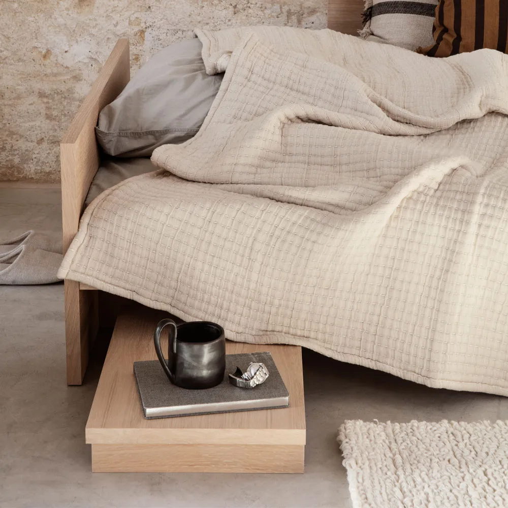 low table Mesa auxiliar Kona, Oak natural veneer Ferm Living