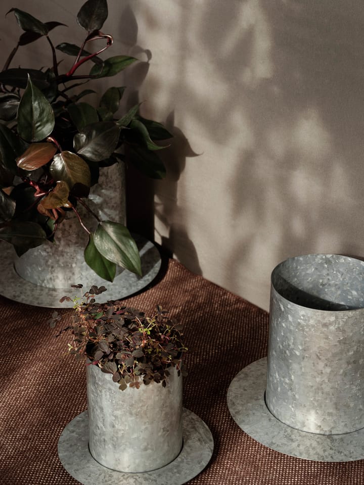 Maceta Auran medium 26,6 cm, Galvanized iron Ferm Living