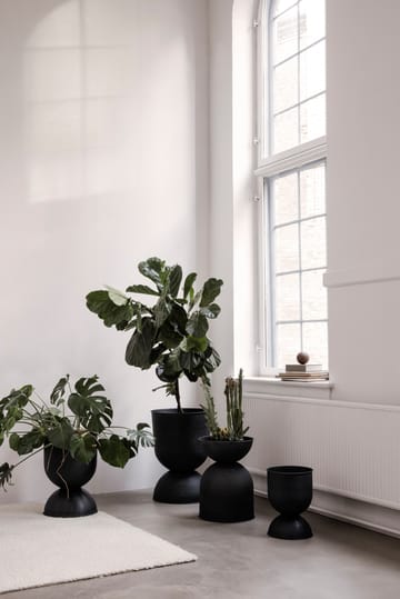 Maceta Hourglass extra small Ø21 cm - negro-gris oscuro - Ferm Living
