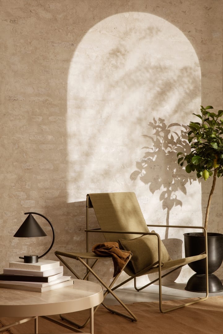 Maceta Hourglass grande Ø50 cm, negro-gris oscuro Ferm Living