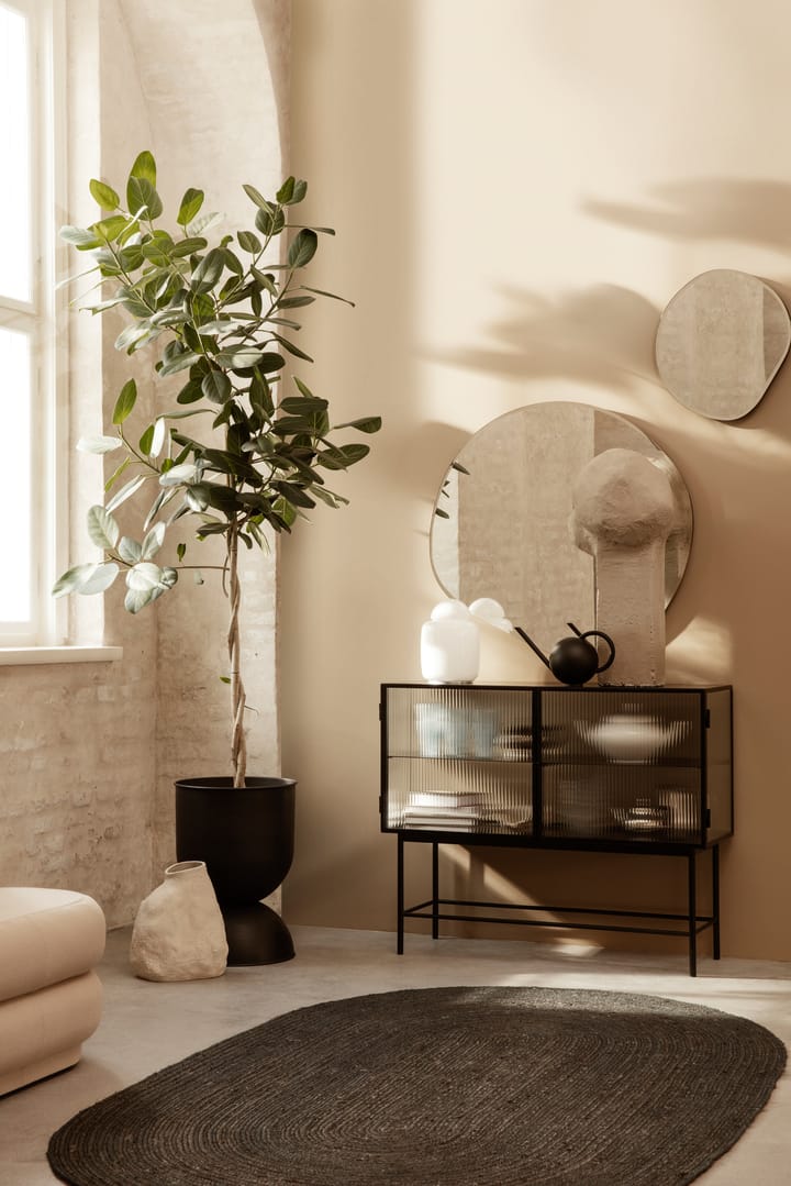 Maceta Hourglass mediana Ø41 cm, negro-gris oscuro Ferm Living