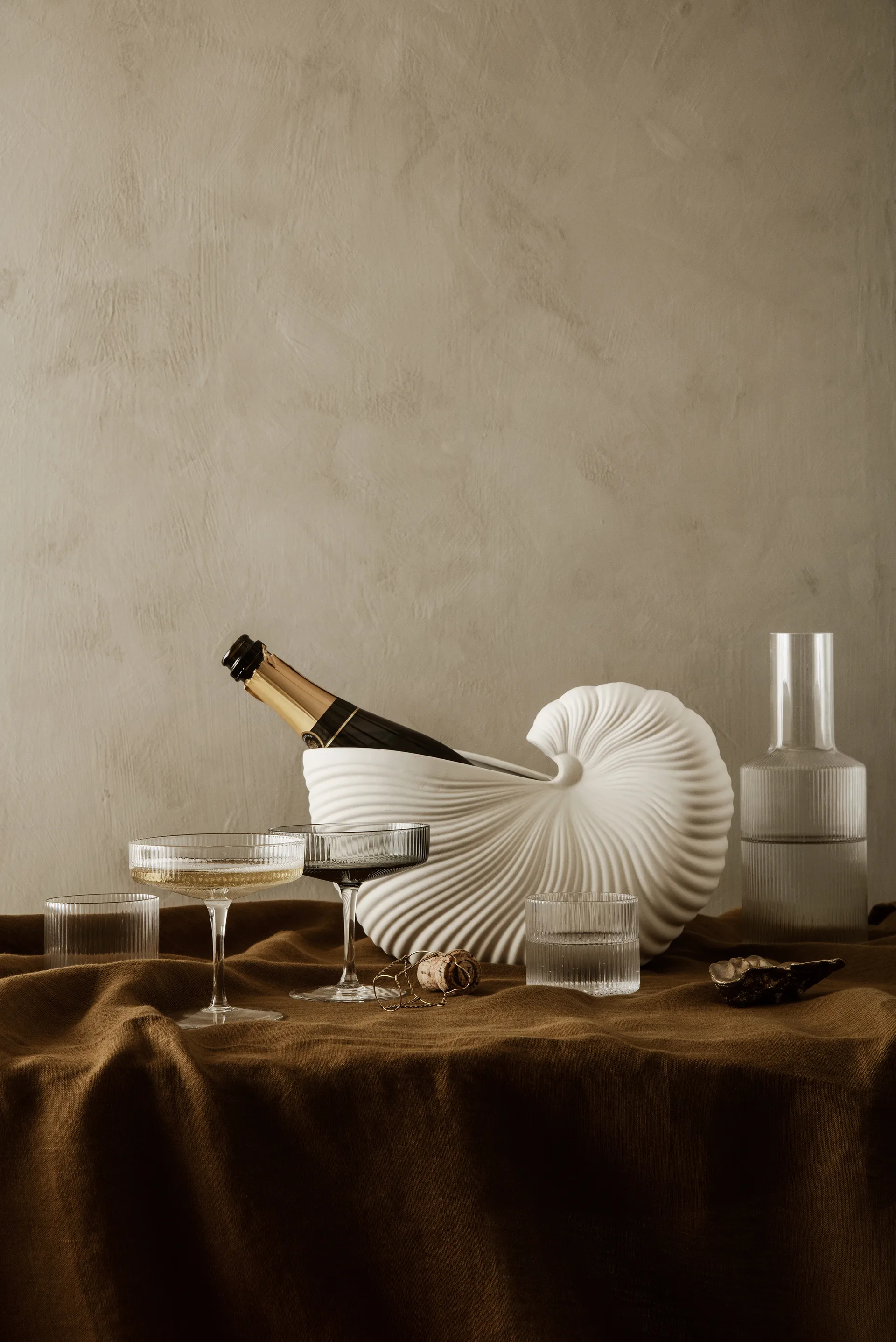 Maceta Shell, Off white, 31x15x21 cm Ferm Living
