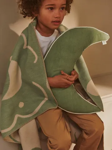 Manta Skye - Tea green-parchment, 80x120 cm - Ferm Living