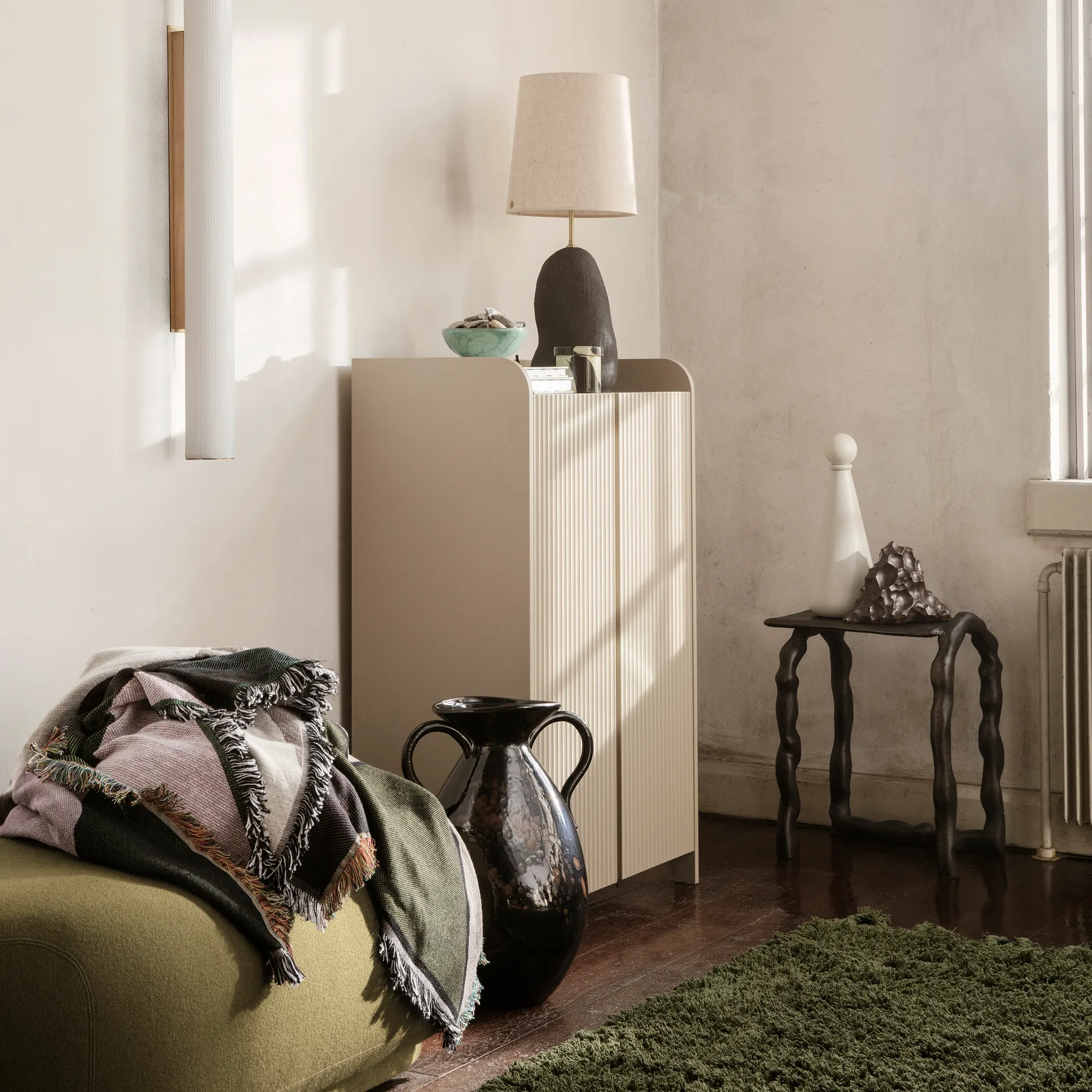 Manta Vista 120x170 cm, morado-gris Ferm Living