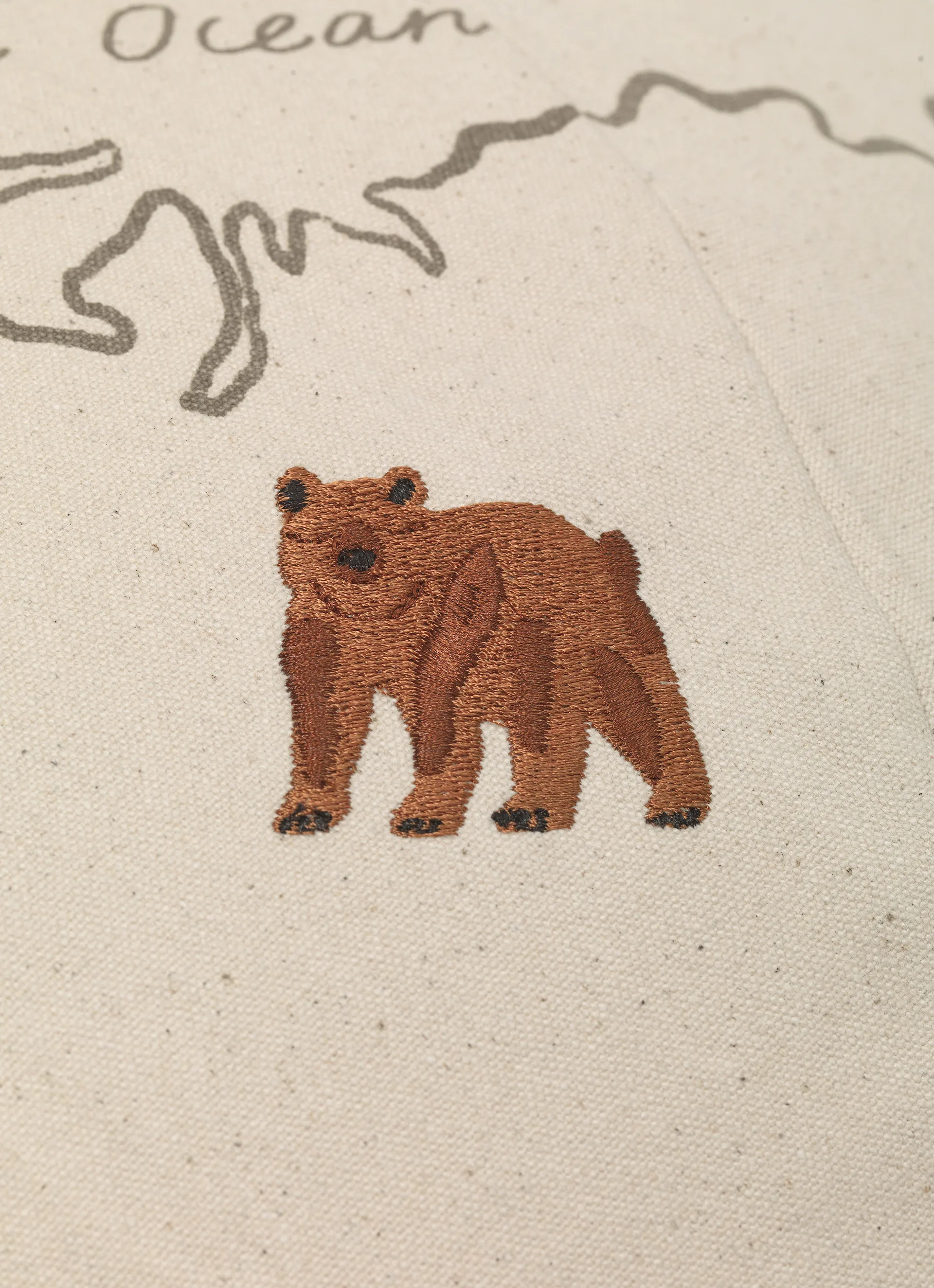 Mapa de tela The world, Offwhite Ferm Living