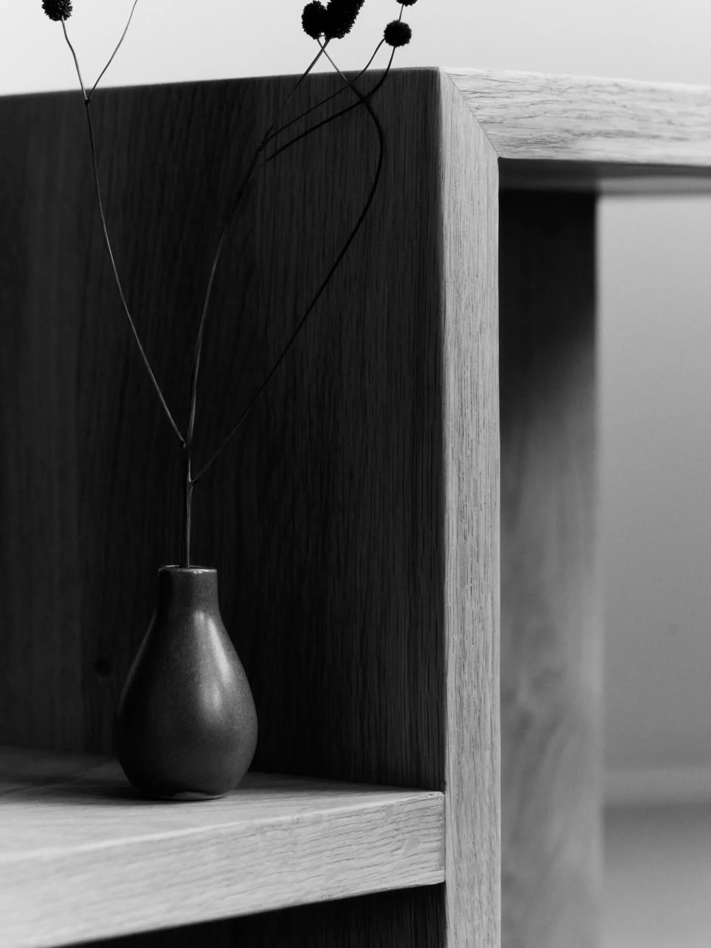 Mesa auxiliar Distinct 59,5x35x50 cm, Natural oak Ferm Living