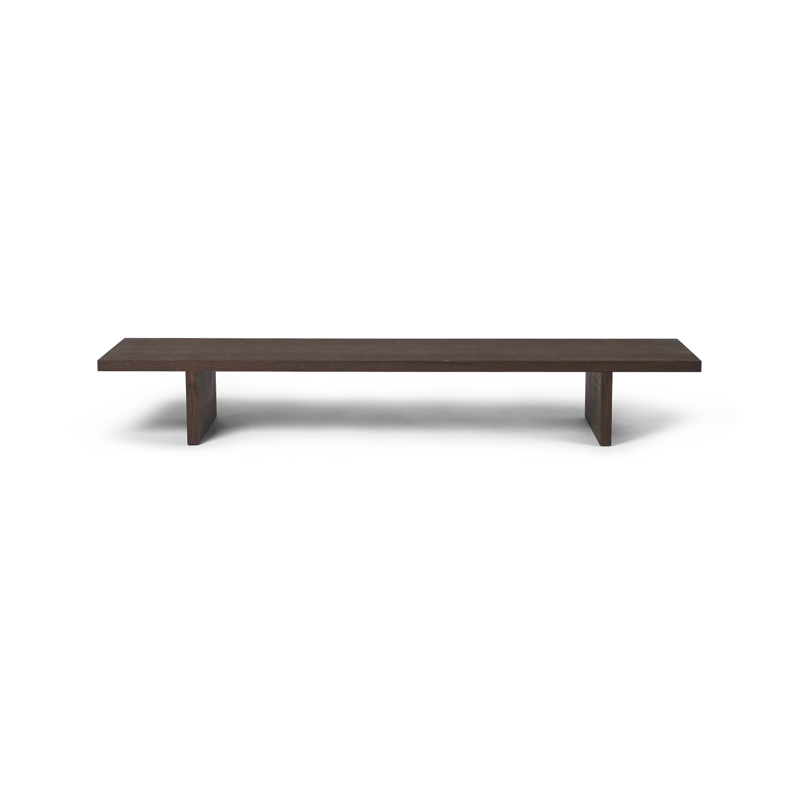 Mesa auxiliar Kona display table, Dark stained oak veneer Ferm Living