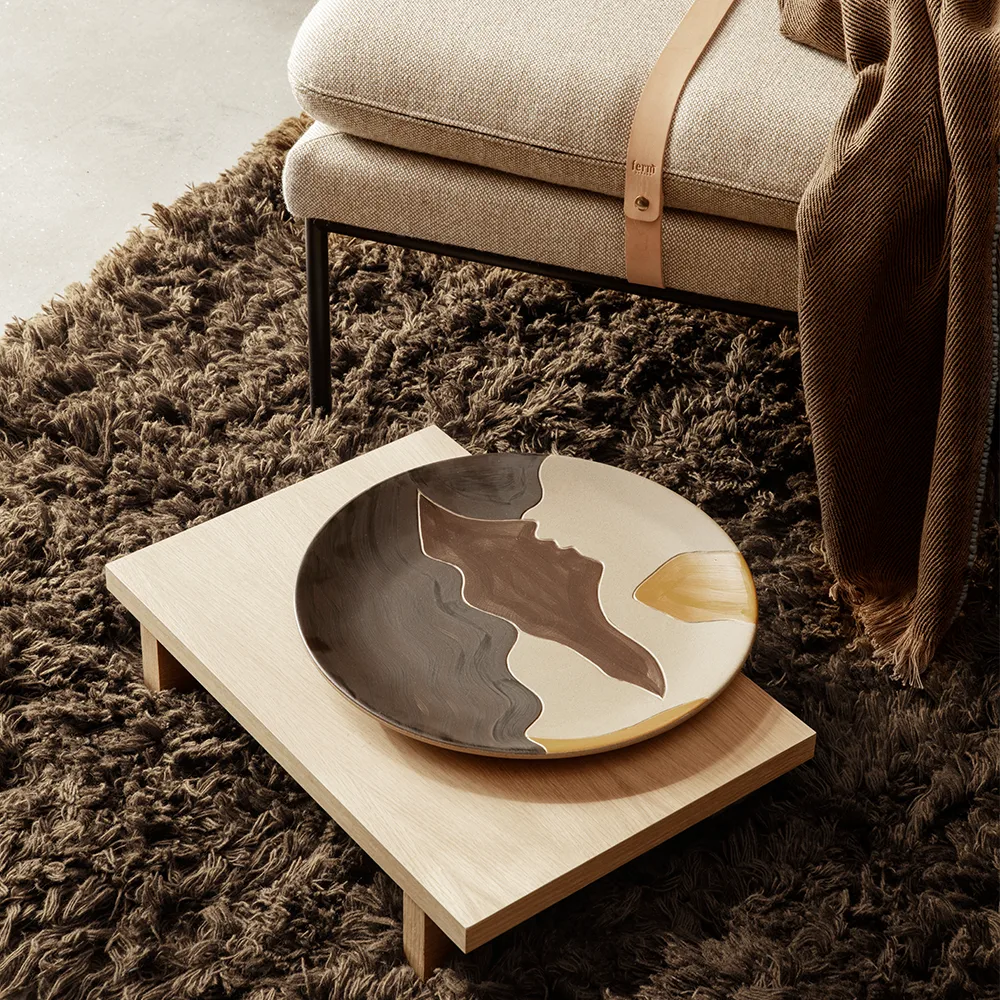 Mesa auxiliar Kona display table, Oak natural veneer Ferm Living
