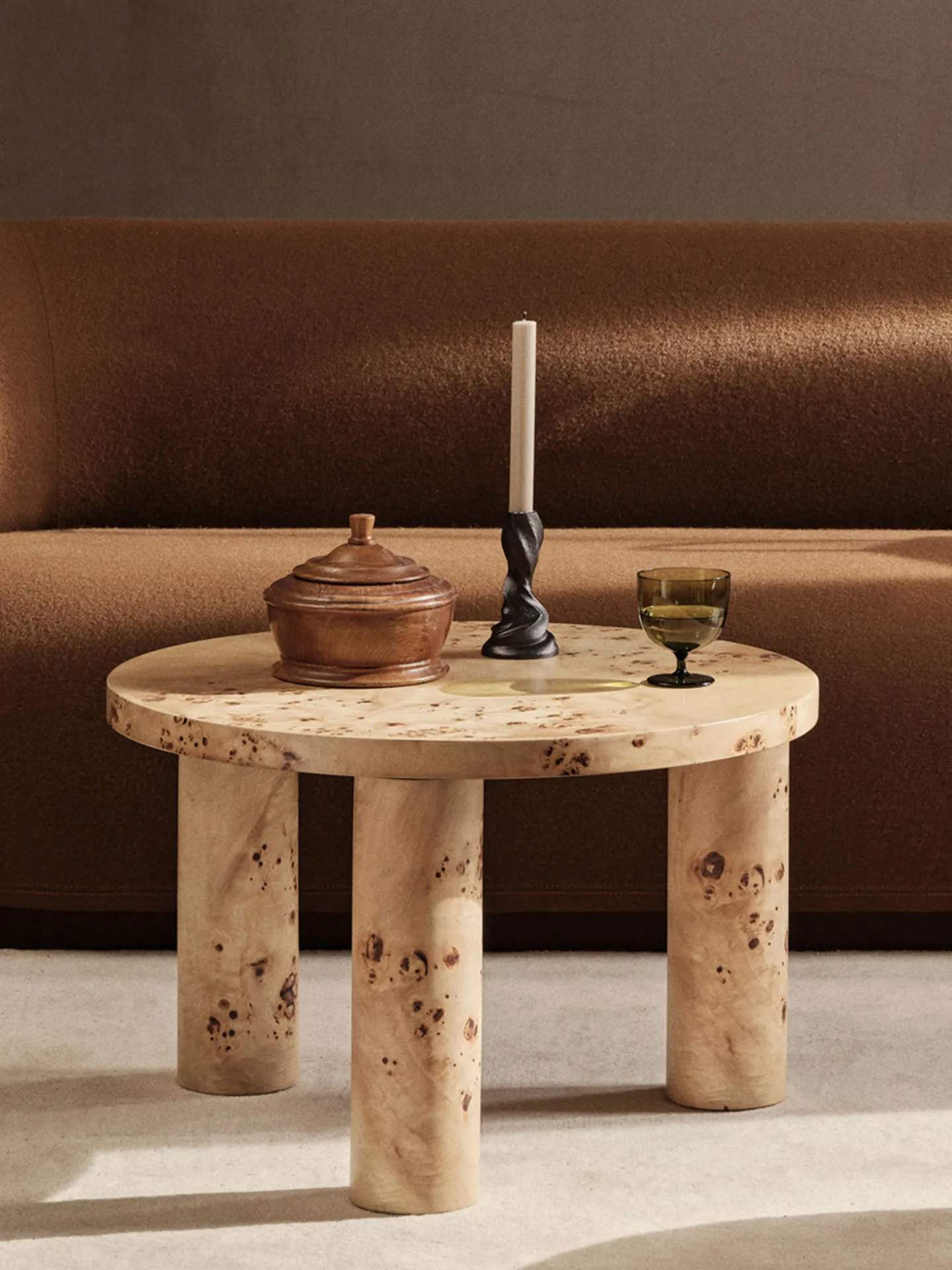 Mesa auxiliar Post small Ø65 cm, Burl veneer Ferm Living