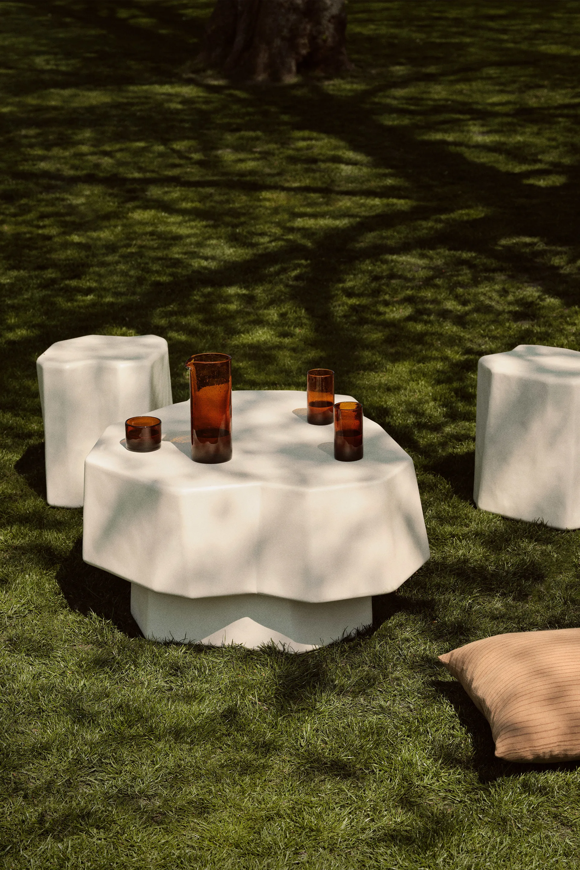 Mesa de centro Staffa de 163,5x82,4 cm, Ivory Ferm Living