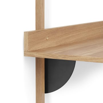 Mesa escritorio Sector - Oak-black brass - ferm LIVING