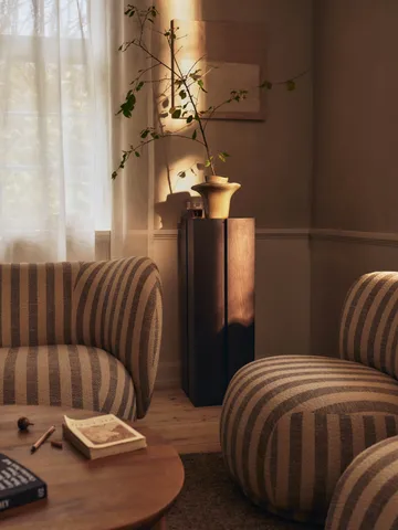 Pedestal Parcel - Dark stained, 30 × 30 × 90 cm - Ferm Living