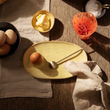 Plato de desayuno Flow 14x23,5 cm - Yellow speckle - Ferm Living