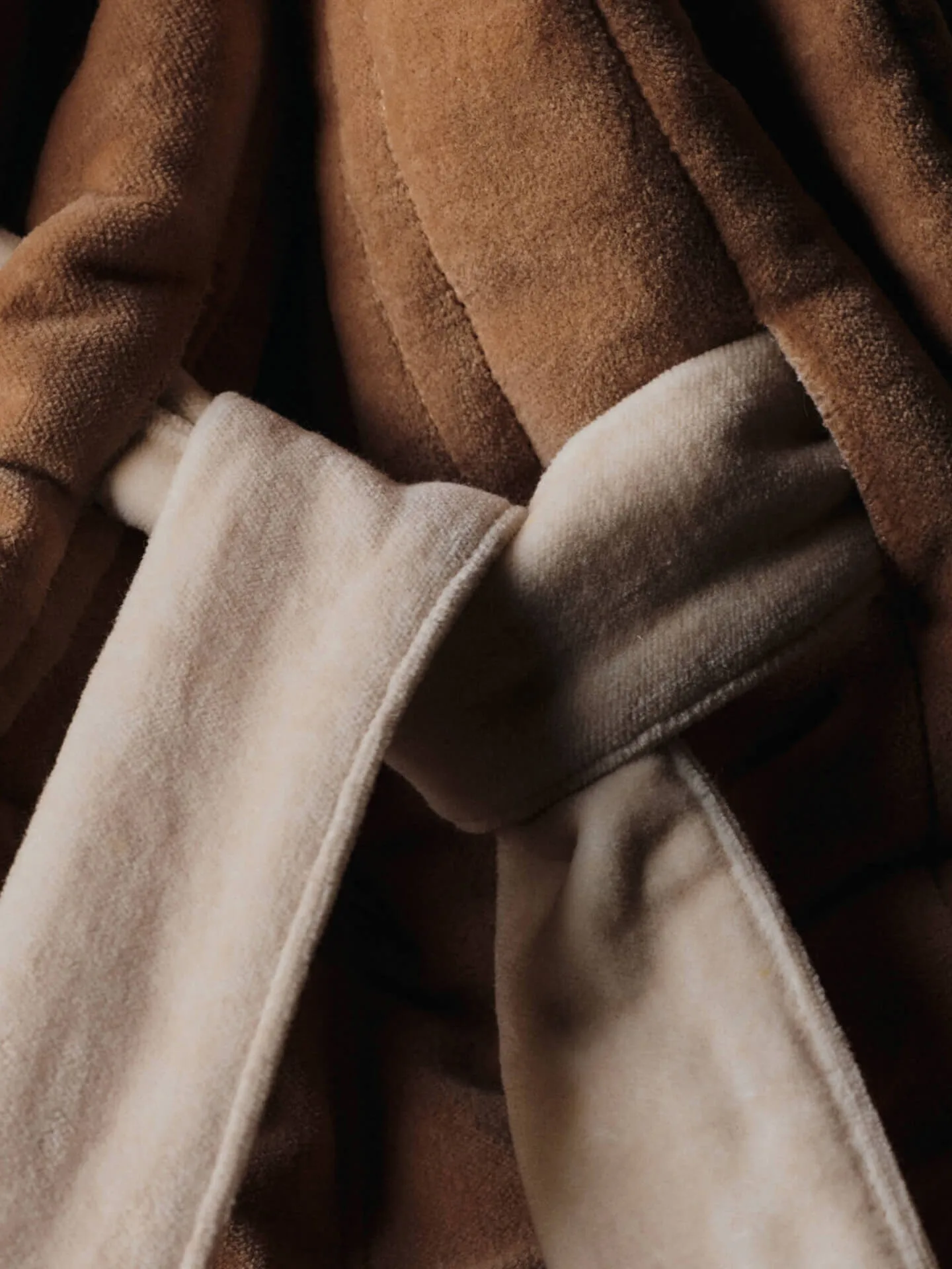 Saco Vari quilted 50x70 cm, Velvet-tan Ferm Living