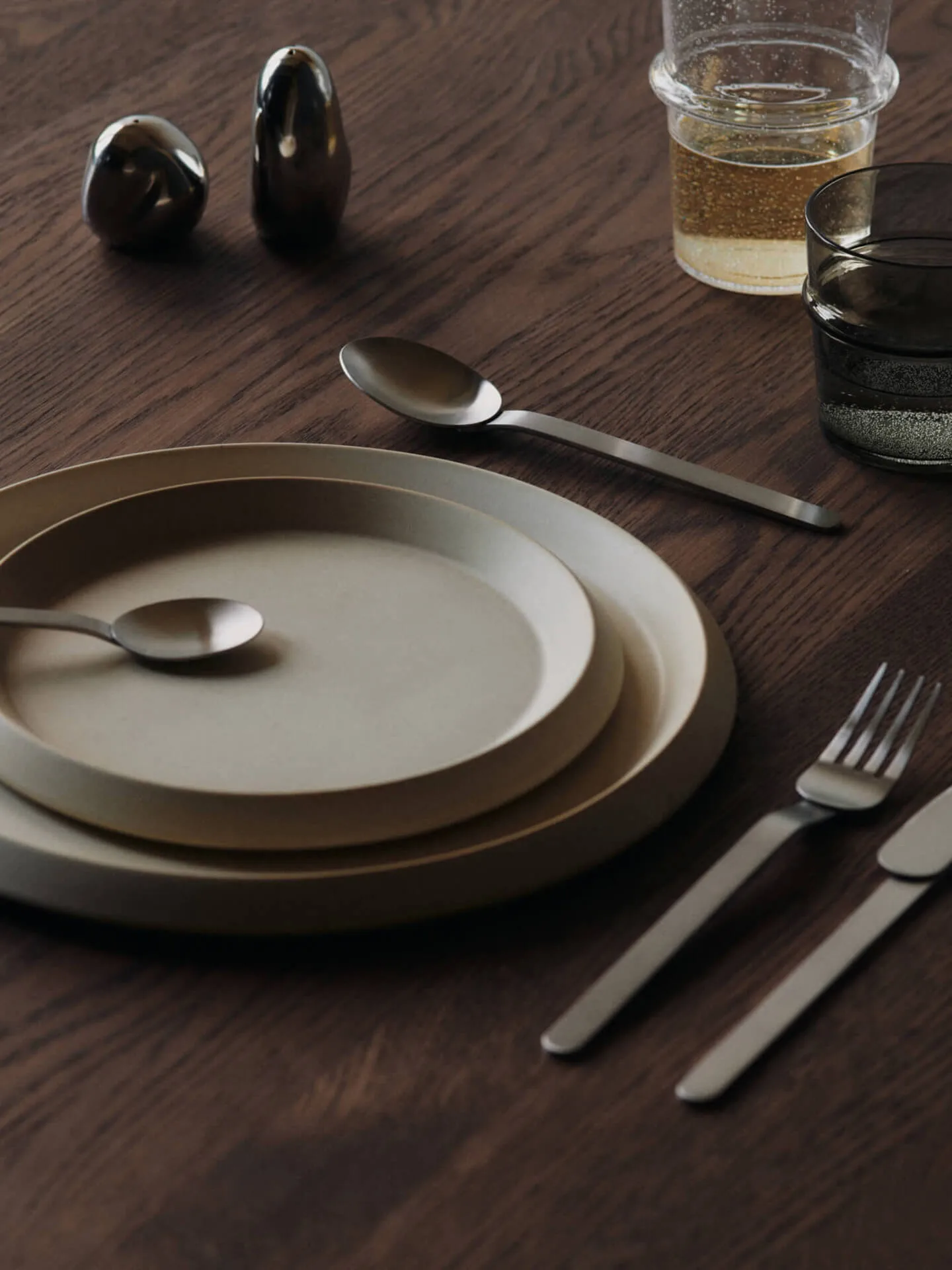 Set de cubiertos Stelo 4 piezas, Brushed Stainless Steel Ferm Living