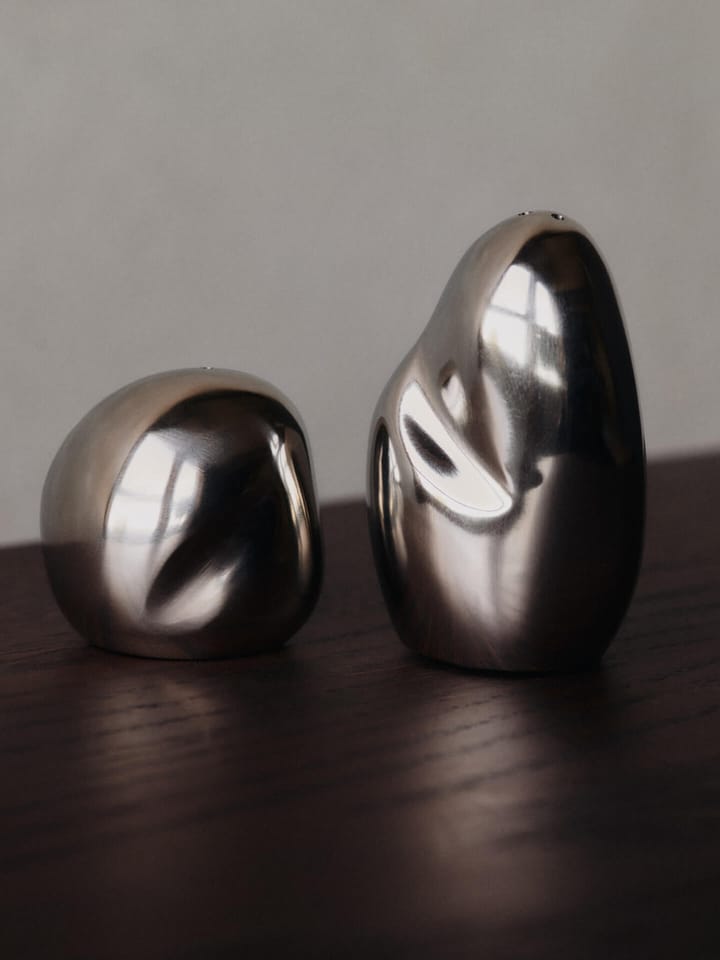 Set de salero y pimentero Orevo, Polished Stainless Steel Ferm Living
