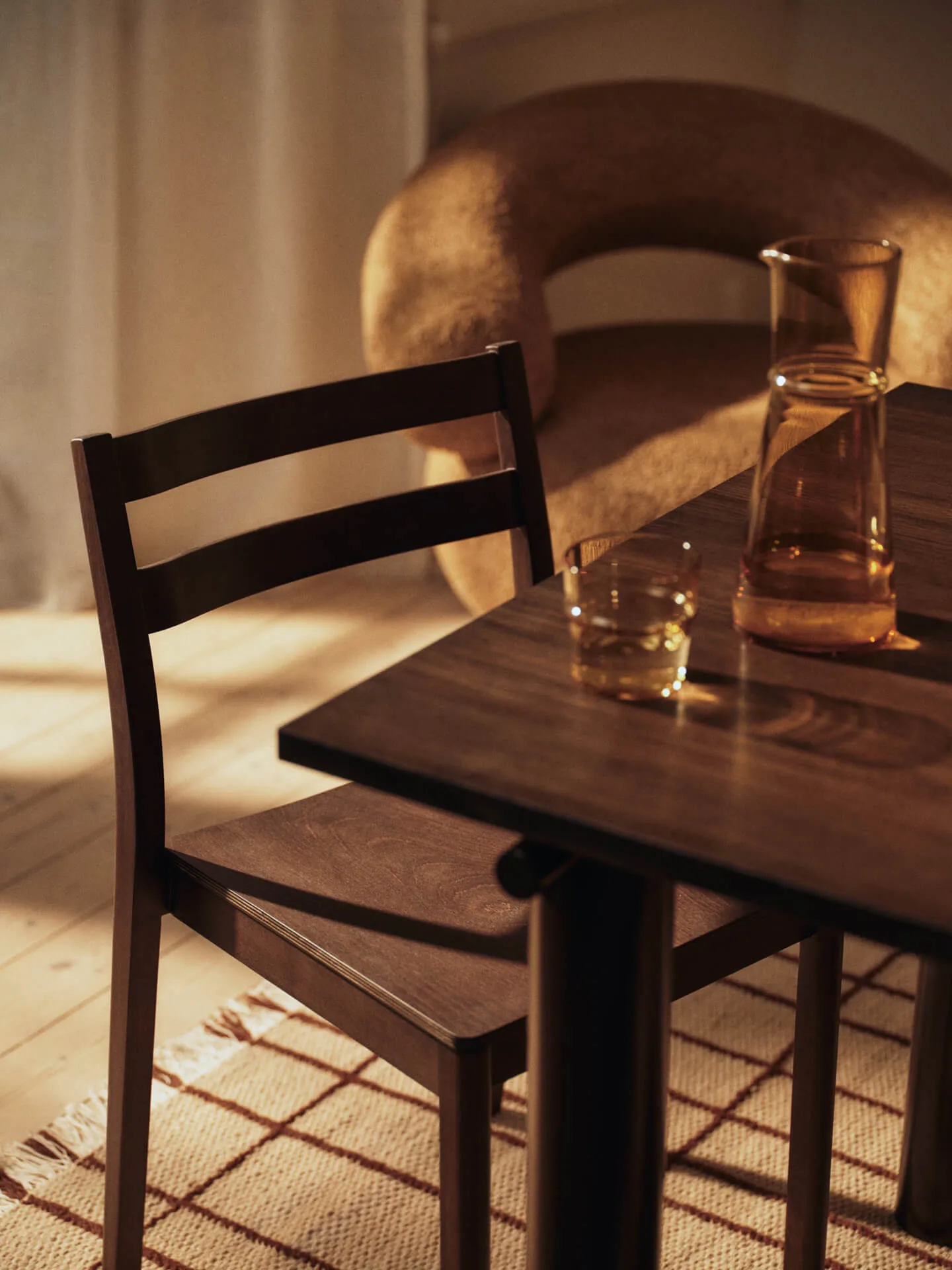 Silla Boda, Roble teñido oscuro Ferm Living