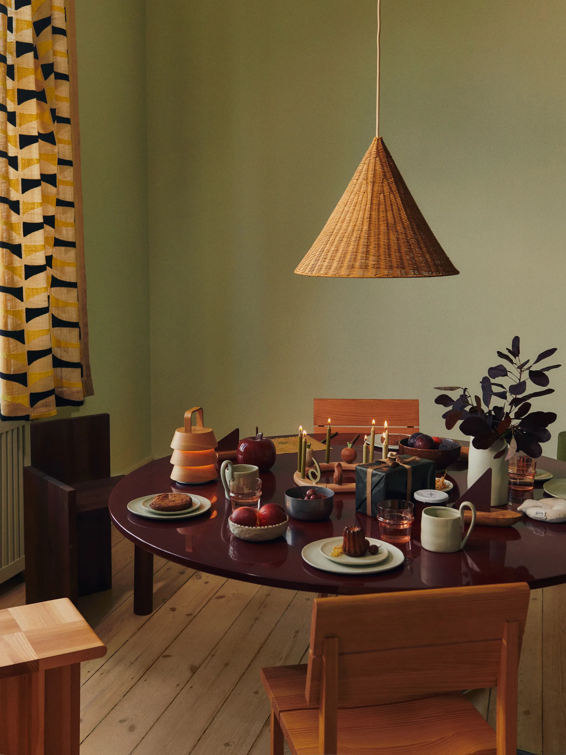 Silla de comedor Visit dining , Abeto Douglas Ferm Living