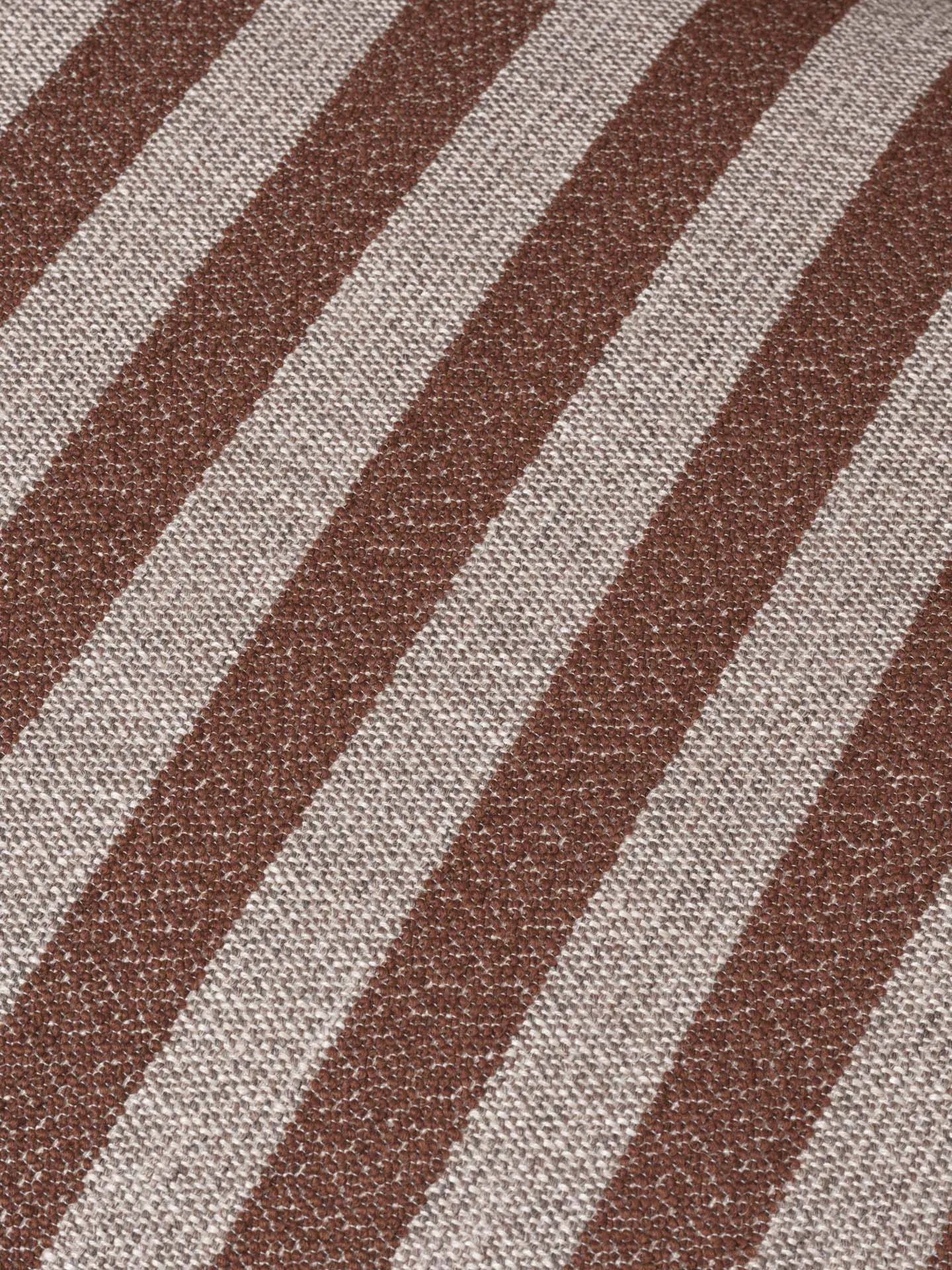 Sofá de 2 plazas Rico, Louisiana, Sand-chocolate Ferm Living