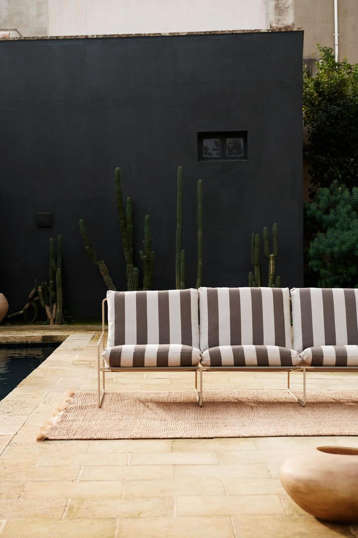 Sofá de 3 plazas Desert, Cash stripe-chocolate Ferm Living