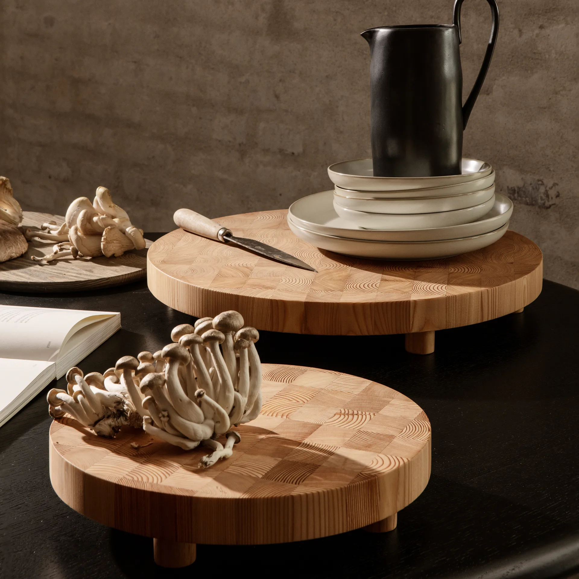 Tabla de cortar Chess redonda, Small Ø30 cm Ferm Living