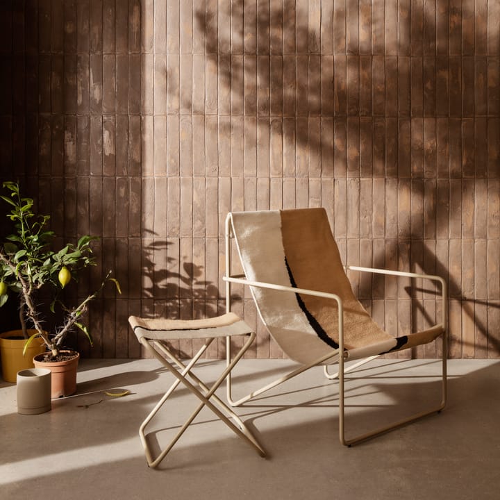 Taburete bajo Desert, Cashmere-soil Ferm Living