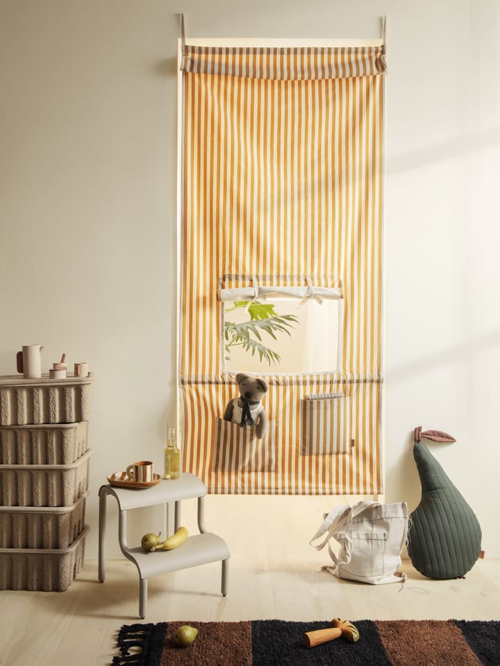 Taburete escalera Up, Cashmere Ferm Living