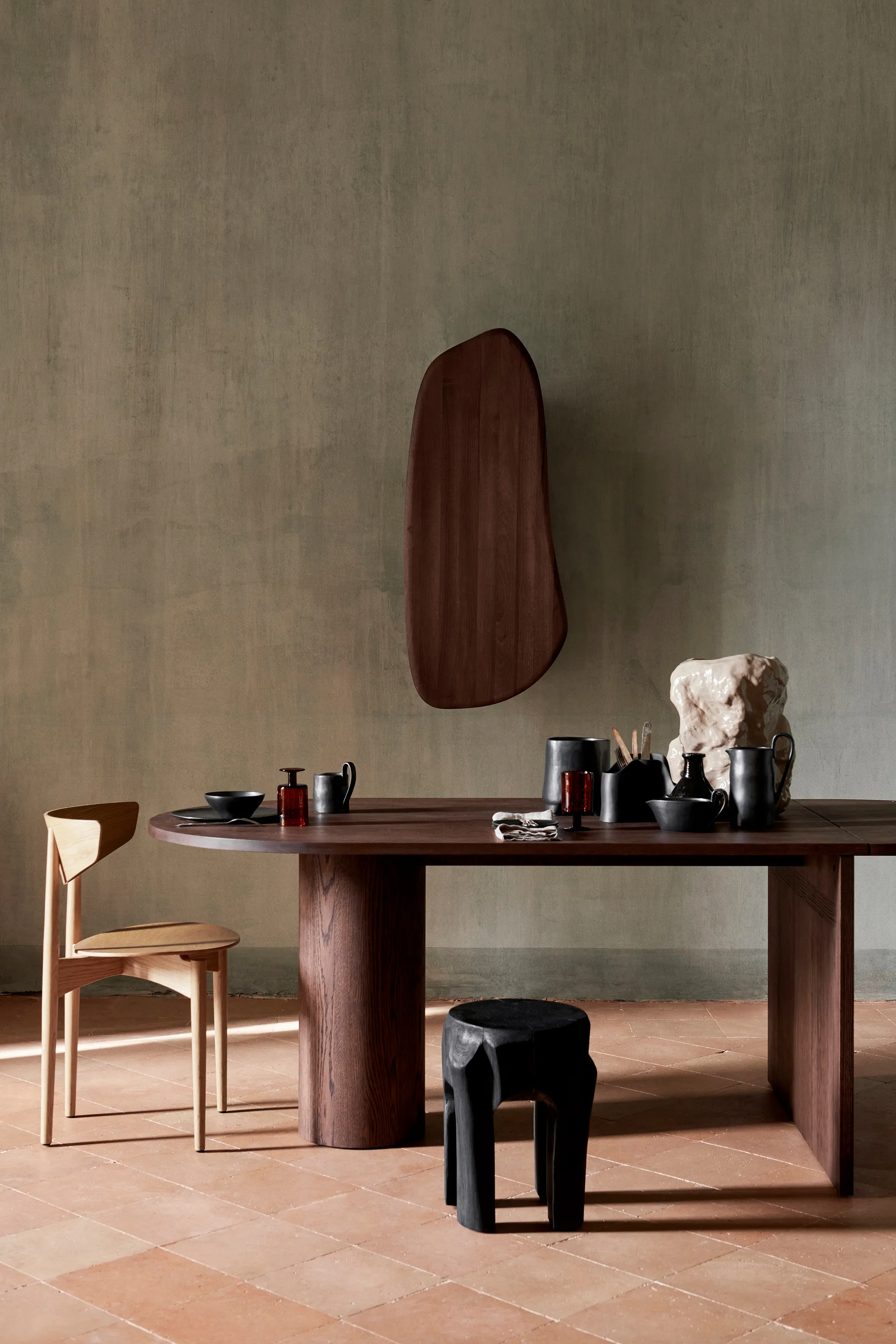 Taburete redondo Root Ø30x40 cm, Black stained Ferm Living