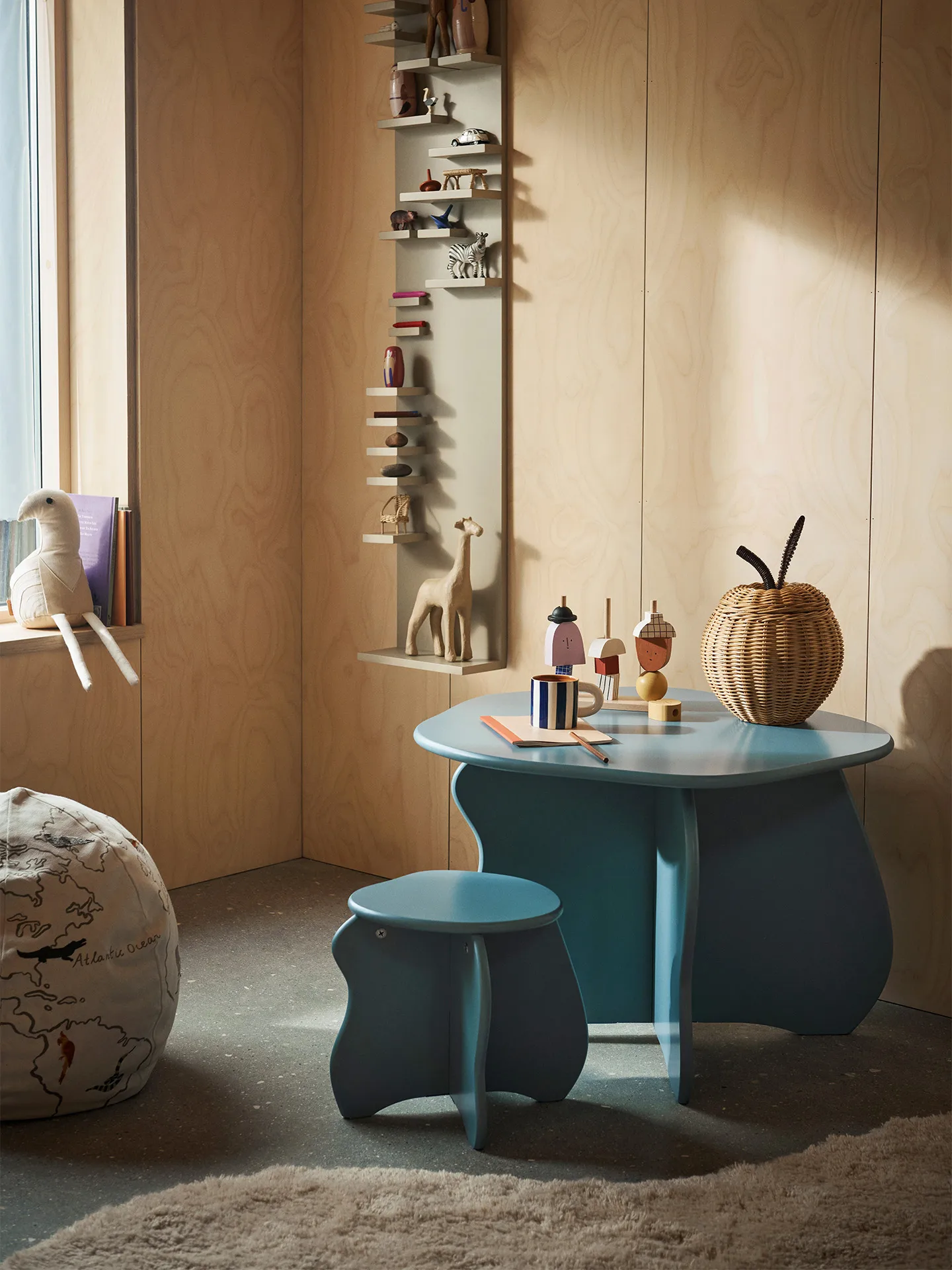 Taburete Slope, Tormenta Ferm Living