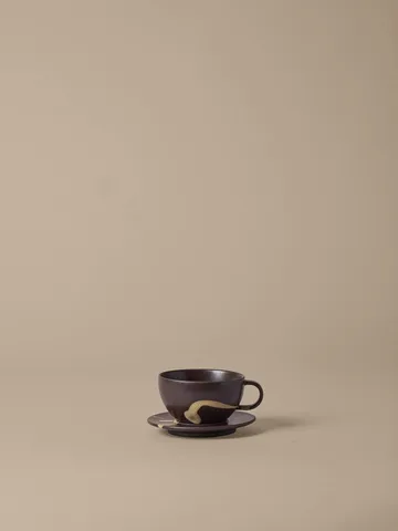 Taza con plato Koyo 36 cl - Dark brown-buff - Ferm Living