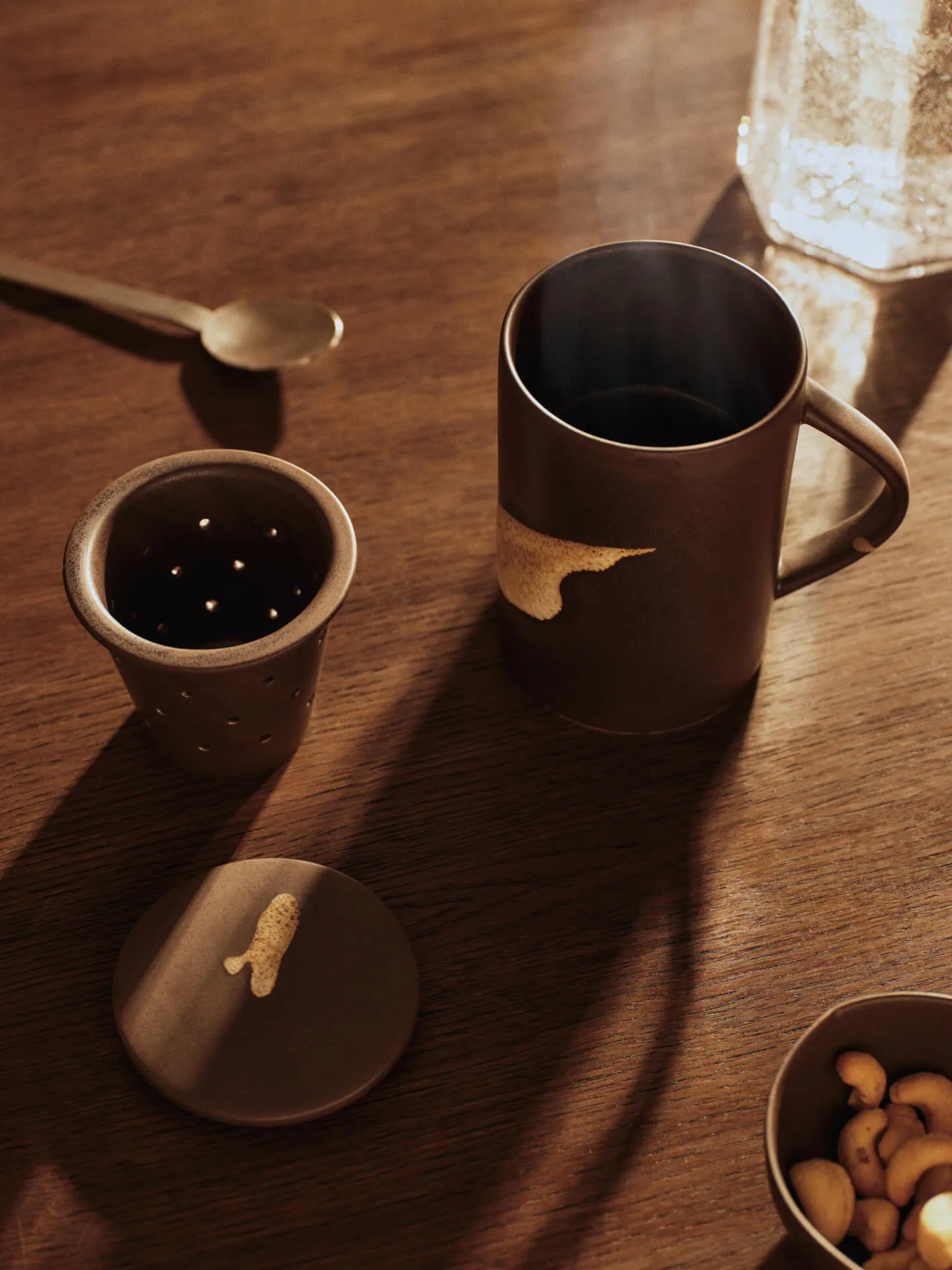 Taza de té con filtro Koyo 40 cl, Dark brown-buff Ferm Living