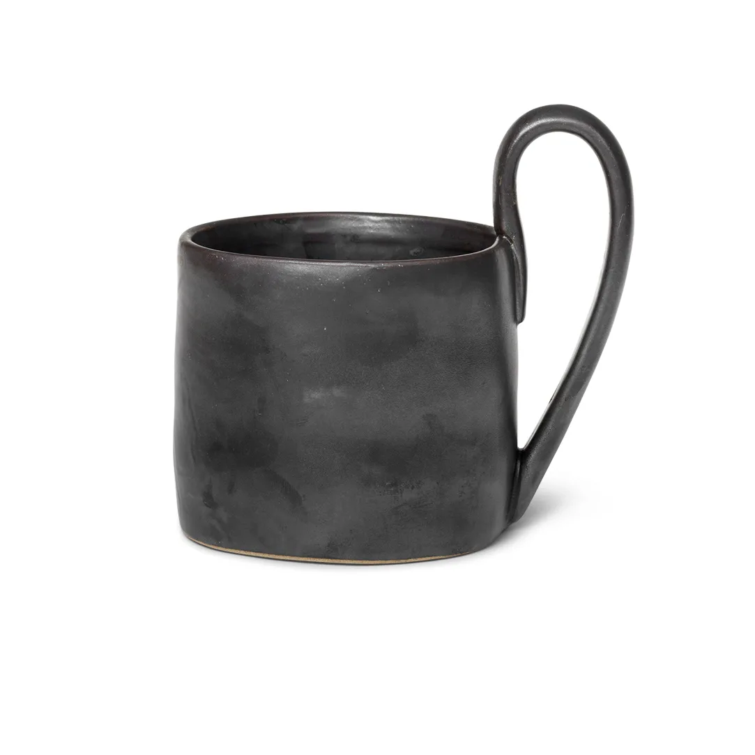 Taza Flow 36 cl, negro Ferm Living